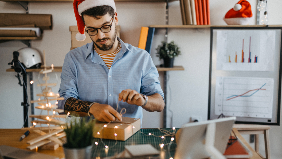 Christmas side hustles for freelancers include holiday tasks like wrapping presents